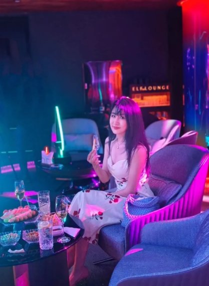 北京夜生活氛围超绝的酒吧—ELF2O7 LOUNGE